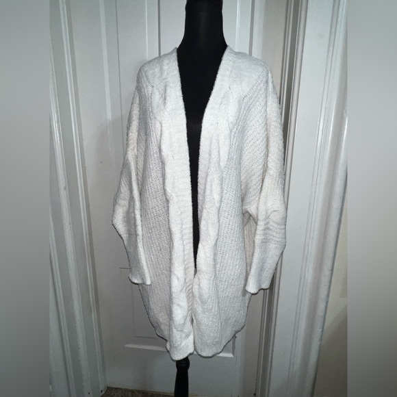 Maurices Sweaters - Maurices White Women's Cardigan Sweater